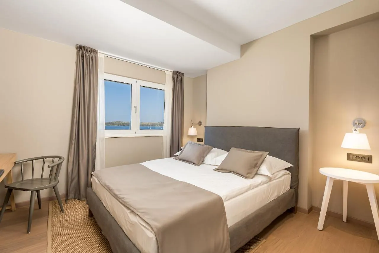 Maiora Luxury Island Suites Sali