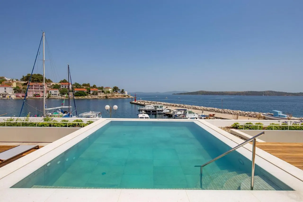 Maiora Luxury Island Suites Sali