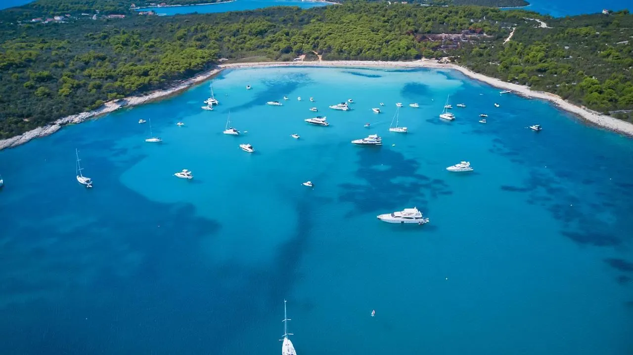 Maiora Luxury Island Suites Sali Apartment