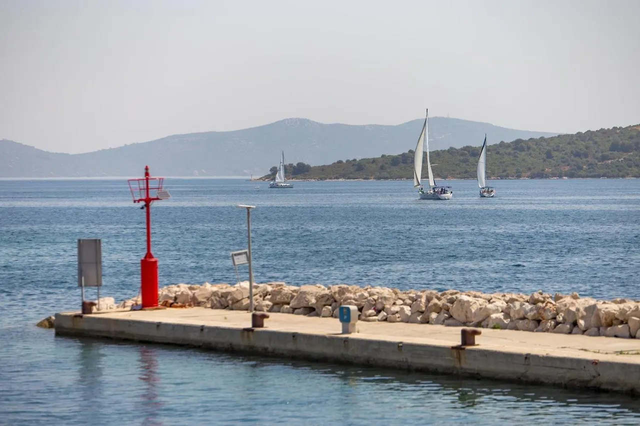Maiora Luxury Island Suites Sali